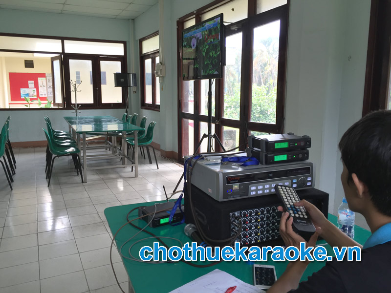 Cho thuê karaoke công ty xi măng Holcim tại quận 2